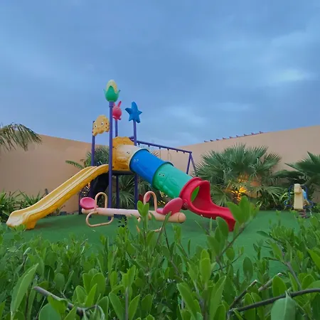 أستراحة أريـــان Villa Sur Exterior photo